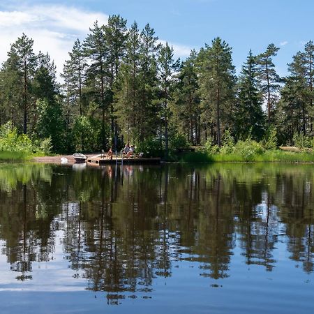 Pinetree Cottages Cozy Log Cabin Kalanti Bagian luar foto