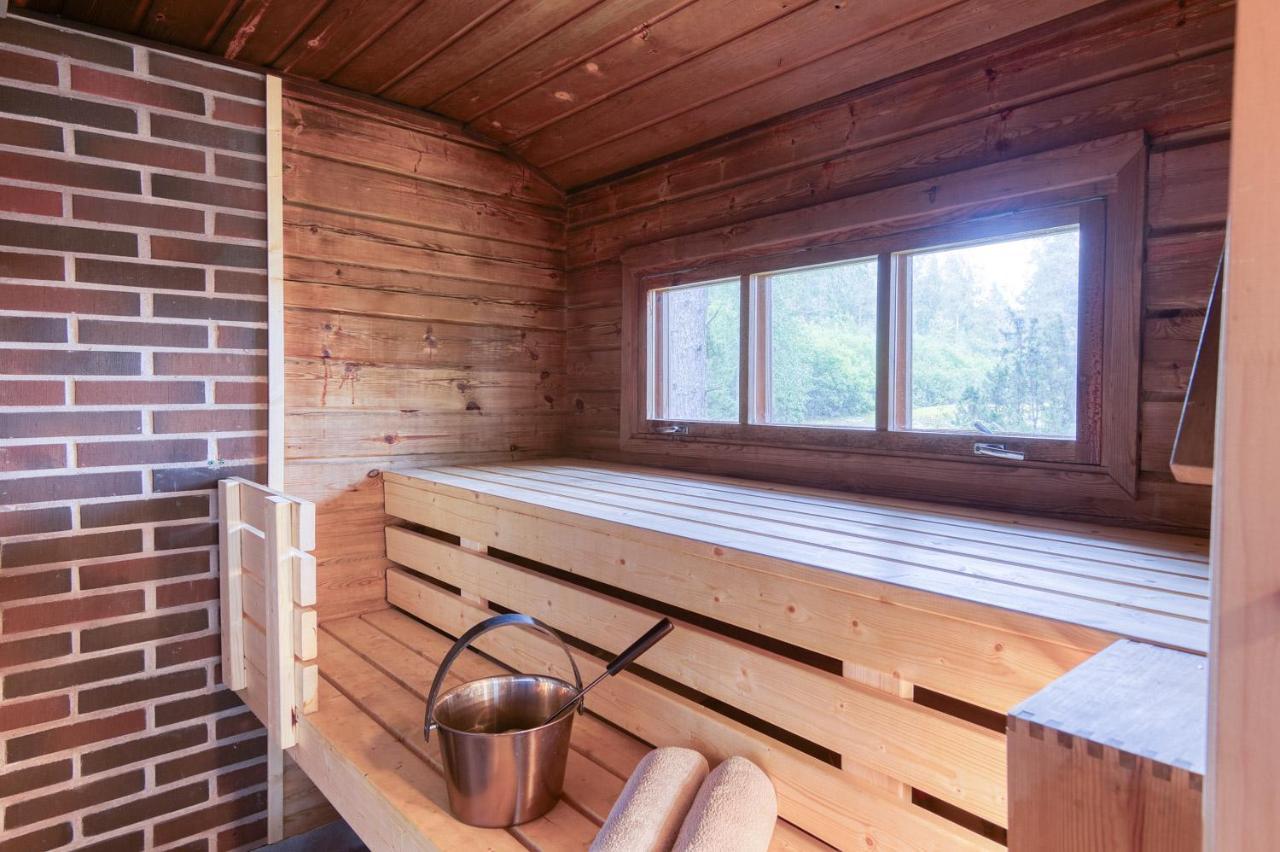 Pinetree Cottages Cozy Log Cabin Kalanti Bagian luar foto