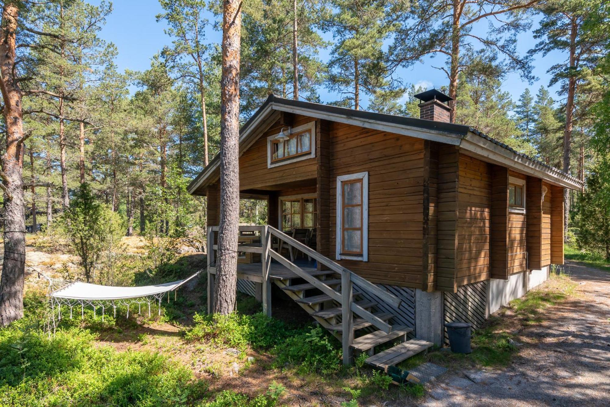 Pinetree Cottages Cozy Log Cabin Kalanti Bagian luar foto